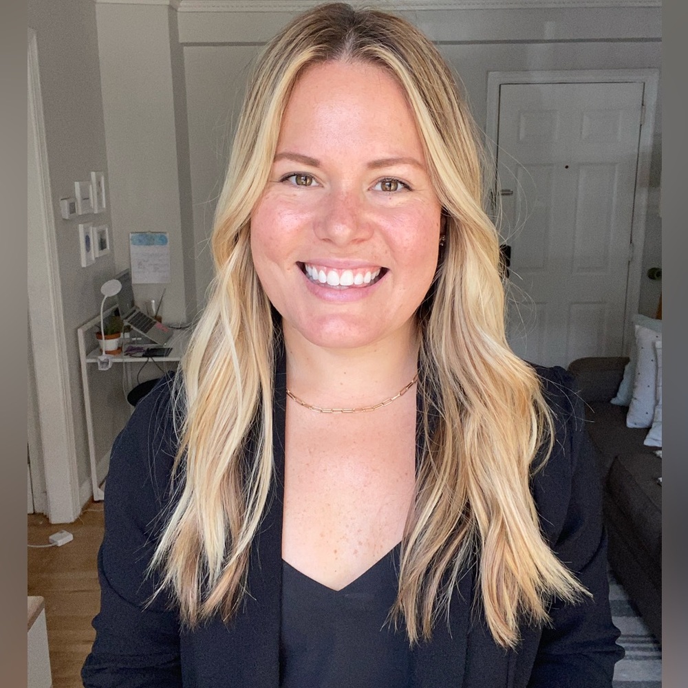 Meet your Posher, Monica